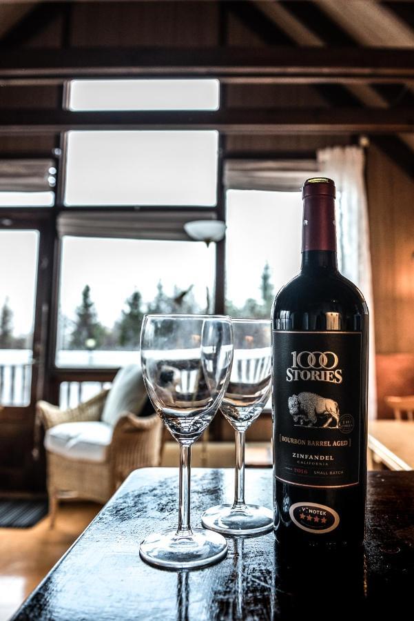 Bjoerk - A Cozy Hilltop Cottage - Great Location! Blaskogabyggd 外观 照片