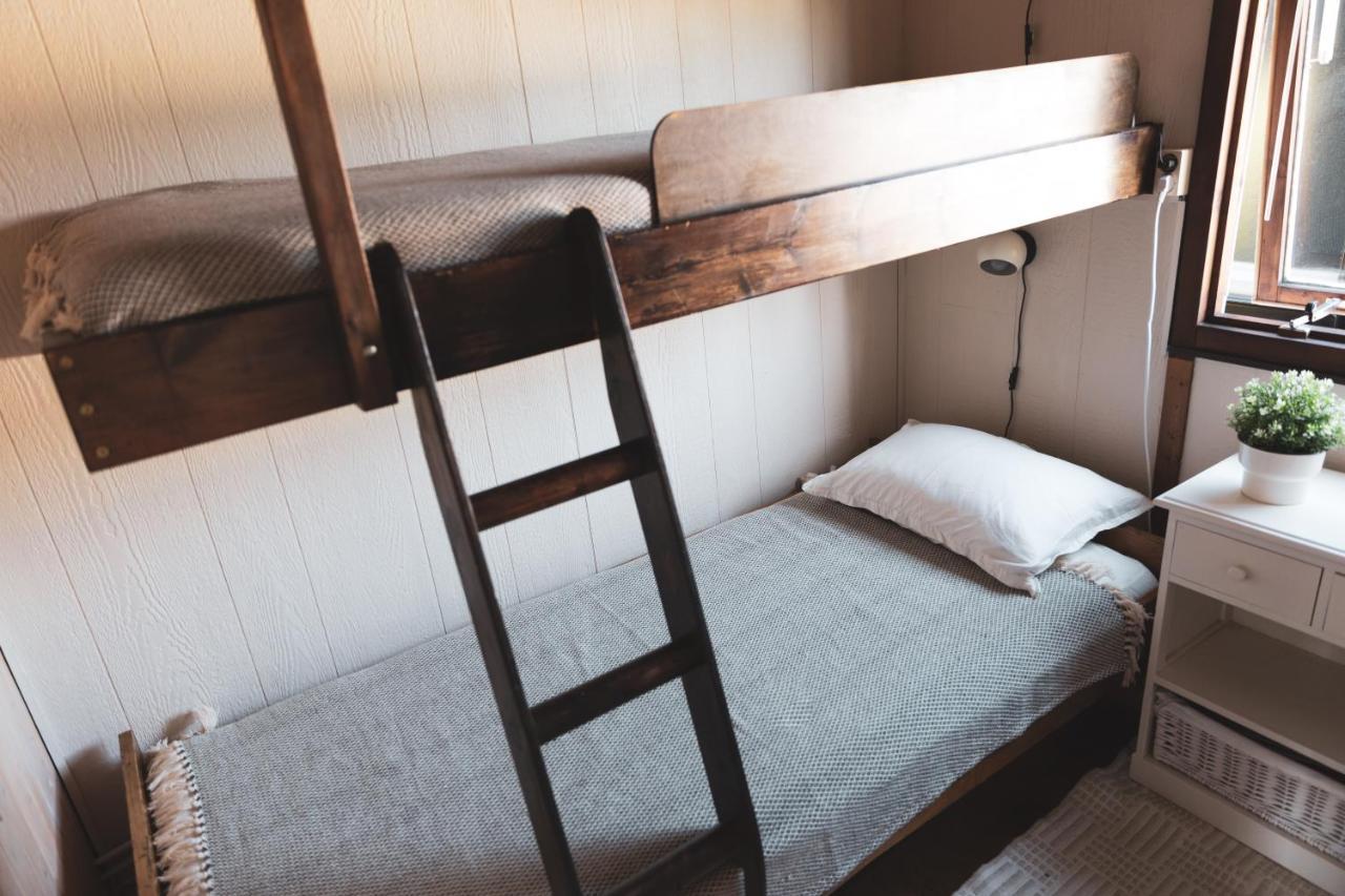 Bjoerk - A Cozy Hilltop Cottage - Great Location! Blaskogabyggd 外观 照片
